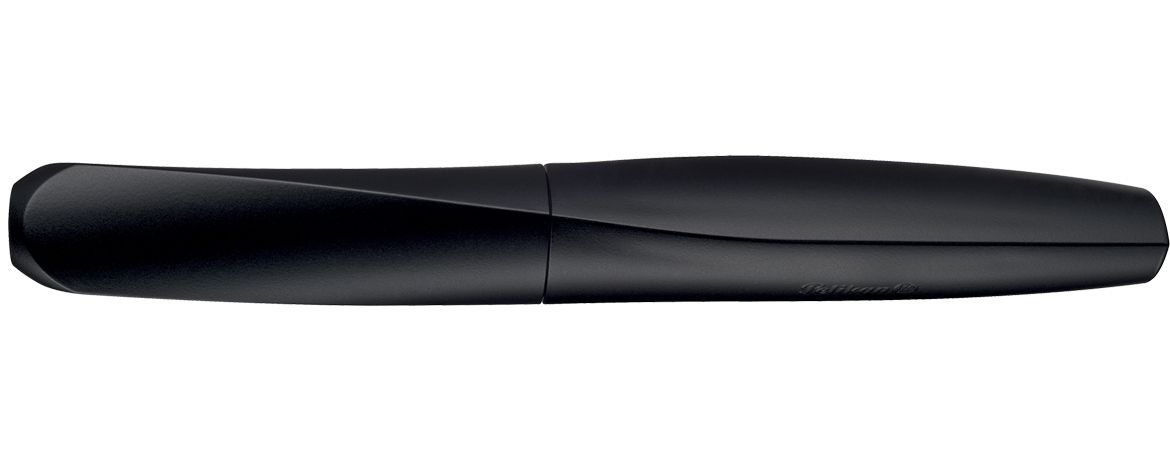 Pelikan Twist Penna Stilografica Sezione triangolare trasversale - Black