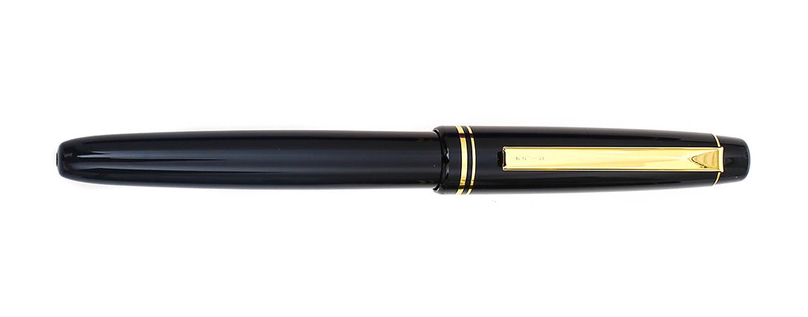 Penna Stilografica Classica In Ottone – Pennino Nero Medio, Design Elegante, 138x11 Mm