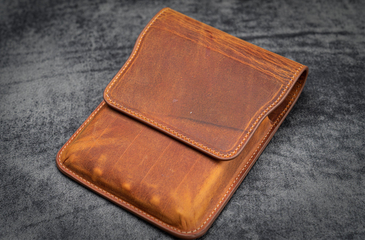 Galen Leather Flap Pen Case - Crazy Horse Brown - 5 Posti