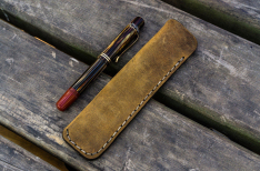 Galen Leather Single Fountain Pen Case - Crazy Horse Brown