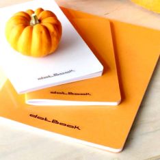 Rhodia Quaderno spillato Classic - Quadretto - Orange Black White